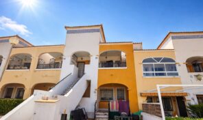 Bargain! Top Floor Bungalow in Los Altos. Ref:ks5094