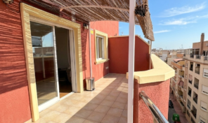 OFFER! Penthouse with Solarium in Centre of Torrevieja. Ref:ks5181