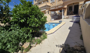 OFFER! Townhouse with Private Pool in Villamartin/Playa Flamenca. Ref:ks5202